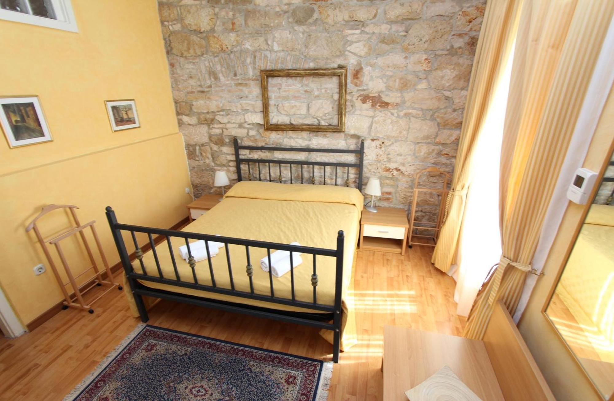Rooms And Studios Villa Rossella 2 Rovinj Cameră foto