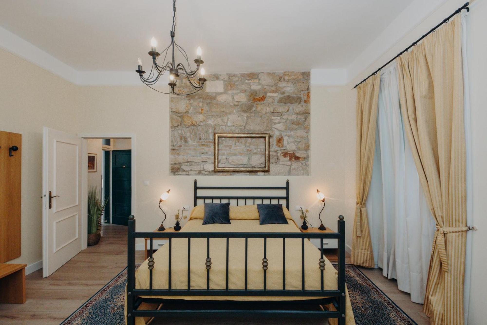Rooms And Studios Villa Rossella 2 Rovinj Exterior foto