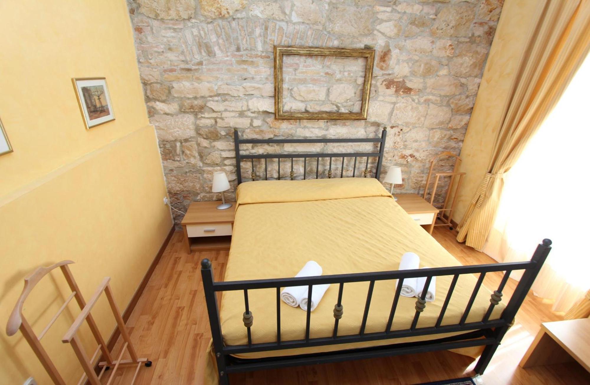 Rooms And Studios Villa Rossella 2 Rovinj Cameră foto